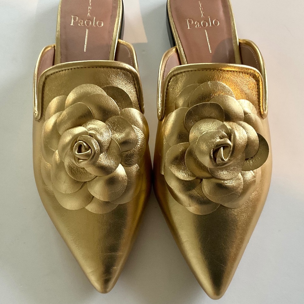 LINEA  PAOLO  Mule 3-D Flower Gold Size 7 - Picture 4 of 9
